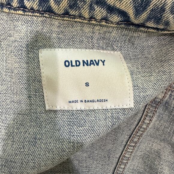 S Old Navy Light Wash Destressed Denim Jacket - Picture 3 of 4